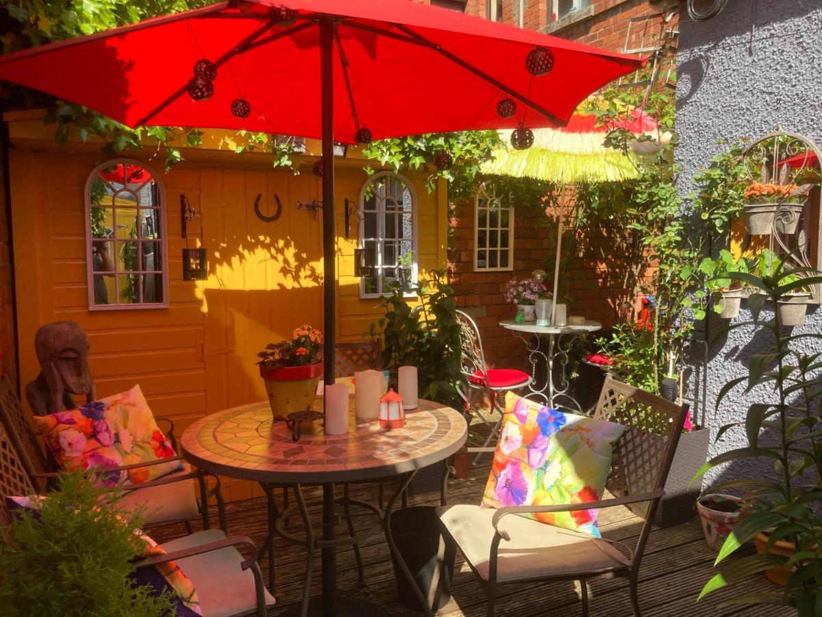Mountroyal Victorian Studio Self Catering Apartment 3 ベルファスト エクステリア 写真
