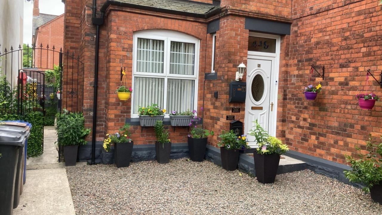 Mountroyal Victorian Studio Self Catering Apartment 3 ベルファスト エクステリア 写真