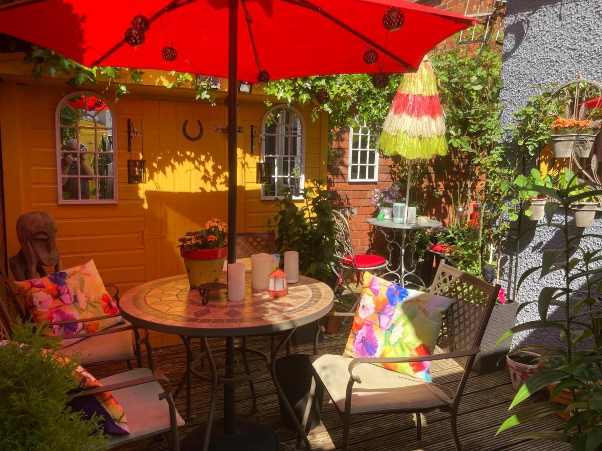 Mountroyal Victorian Studio Self Catering Apartment 3 ベルファスト エクステリア 写真